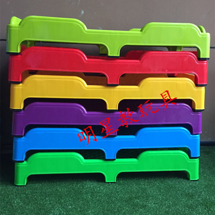 New kindergarten special plastic bed kindergarten nap nap single bed toddler full plastic bed children's cot
