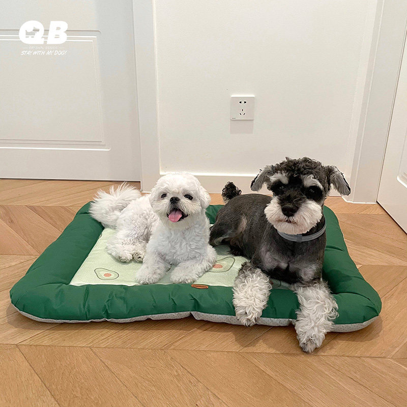 QB Pet Spring Summer Dogs Cat Ice Silk Sleeping Mat Cooling Mat All Season Universal Sunstroke Cold and Breathable Mat