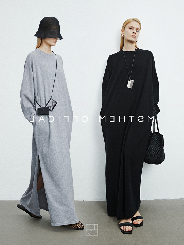 Paper Man Series: Comfortable and Minimalist Long Dress That Reaches the Ankles, with a Light Luxury and High-End Feel, Loose and Slimming