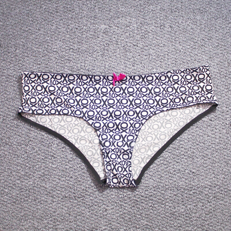 European and American Export Original Xoxo Black and White Letter Print Plus Size Mid-Waist Women's Briefs High Elasticity European and American Export Original Xoxo Black and White Letter Print Plus Size Mid-Waist Women's Briefs High Elasticity