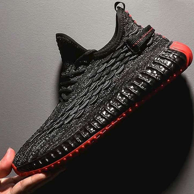 网红鞋子男潮鞋透气时尚男鞋百搭韩版潮流休闲板鞋夏季飞织运动鞋