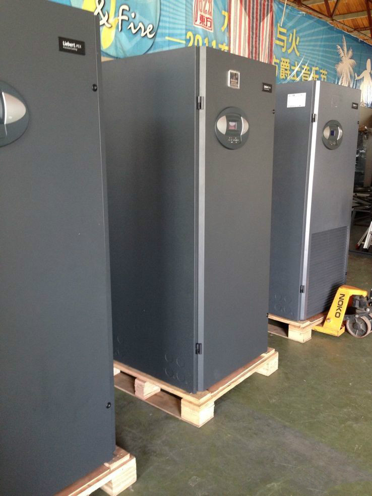 Verti Emerson Precision Air Conditioning P1035FAPMP1R Verti Down Air 35KW Machine Room Air Conditioning Maintenance