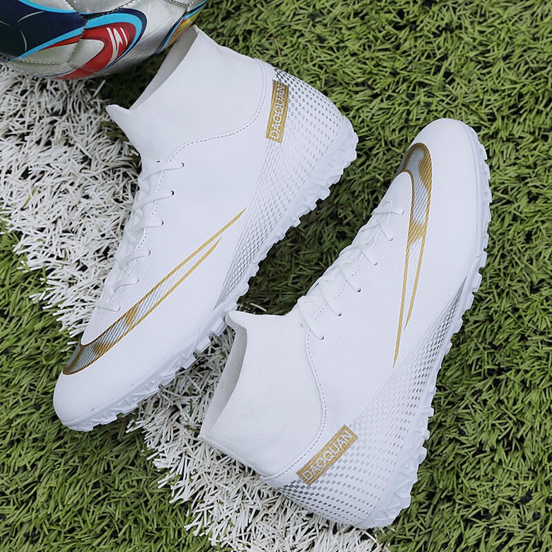 Hua Qiangxi strength football shoes crumbling boys and girls in primary and secondary school students training shoes AG long nails 47