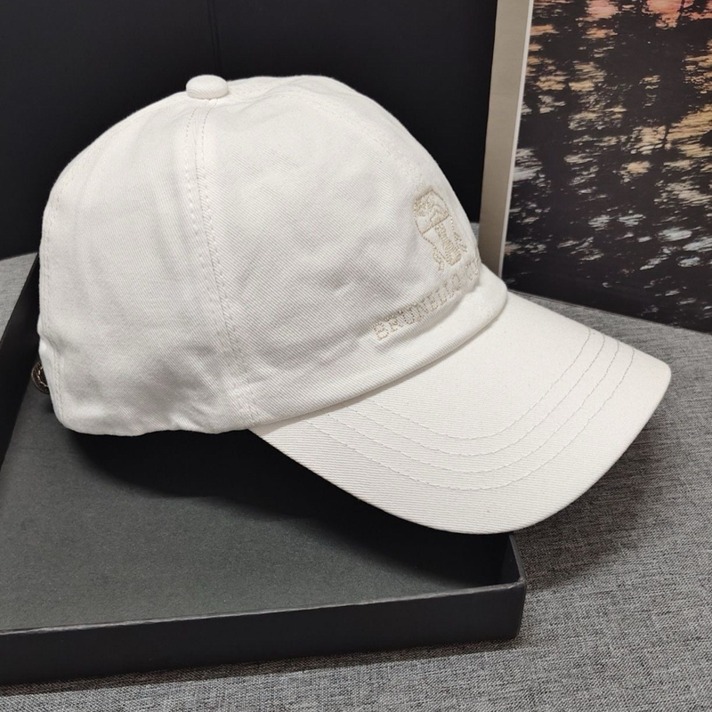 Italian Bc Soft-Top Embroidered Baseball Cap with Adjustable Leather Buckle, Sun Protection, Breathable, Unisex, Versatile Italian Bc Soft-Top Embroidered Baseball Cap with Adjustable Leather Buckle, Sun Protection, Breathable, Unisex, Versatile