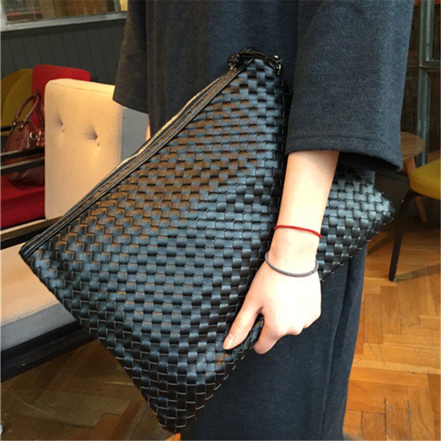 If Wind 2020 new Korean version Woven Hand Grab Bag Lady Envelope Bag Large Capacity Hand Grip Bag Tide Multipurpose Leisure Bag