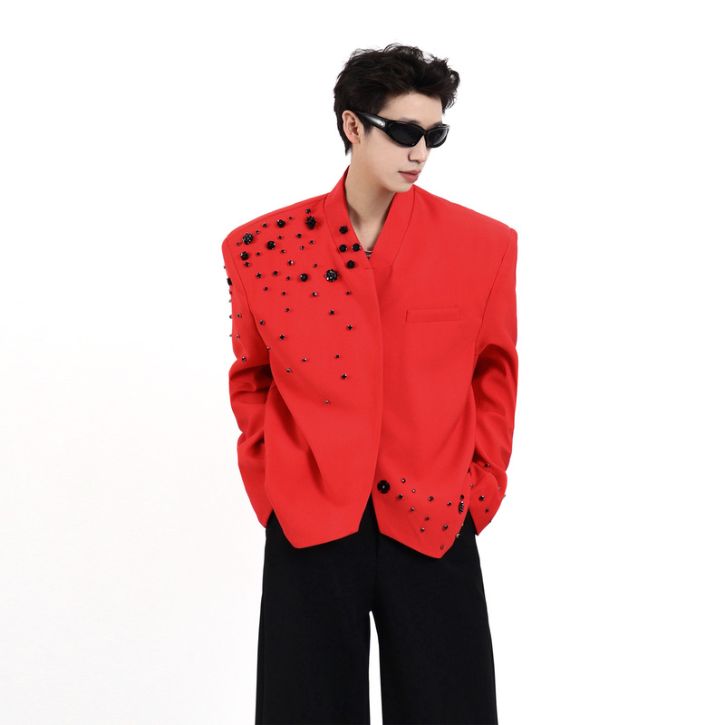 Unbound New Year Red Niche Design Silhouette Padded Shoulder Suit for Men, Light Luxury Three-Dimensional Floral Cool Suit
