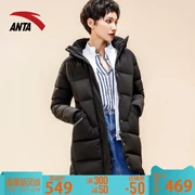 Anta down jacket Quần áo nữ quần áo dài 2018 thu đông mới áo khoác đen trùm đầu thoáng khí áo khoác ấm áp - Thể thao xuống áo khoác