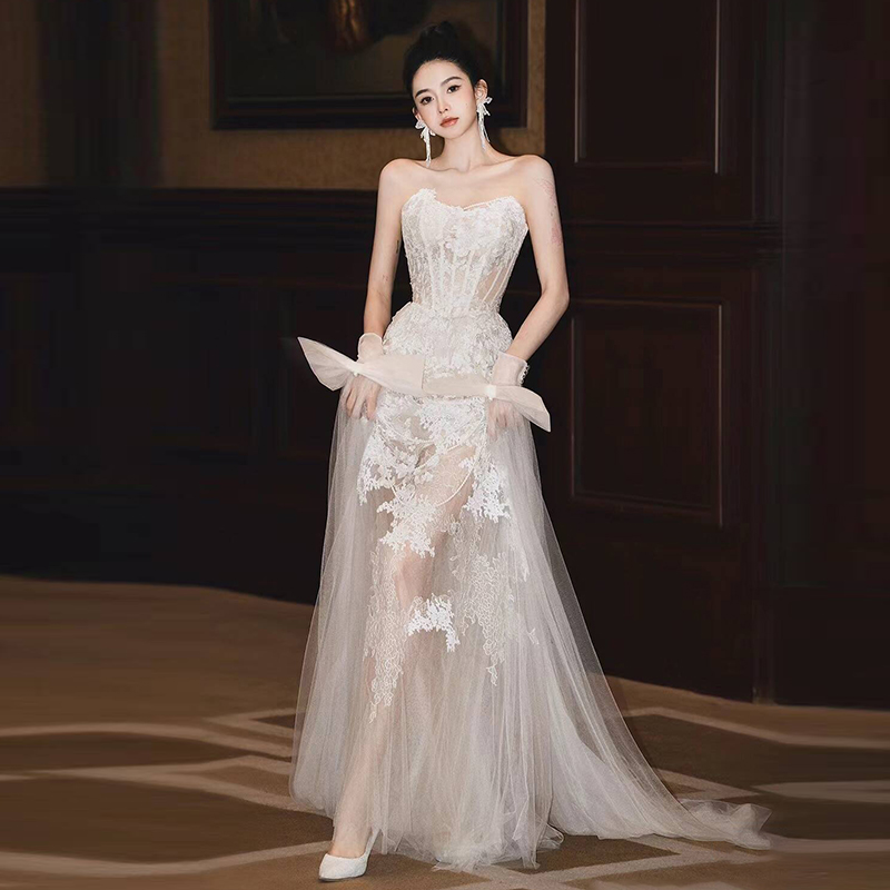 Tube top, advanced lace wedding dress, french style, high-quality style, lace dress, fitted,  Tube top, advanced lace wedding dress, french style, high-quality style, lace dress, fitted,