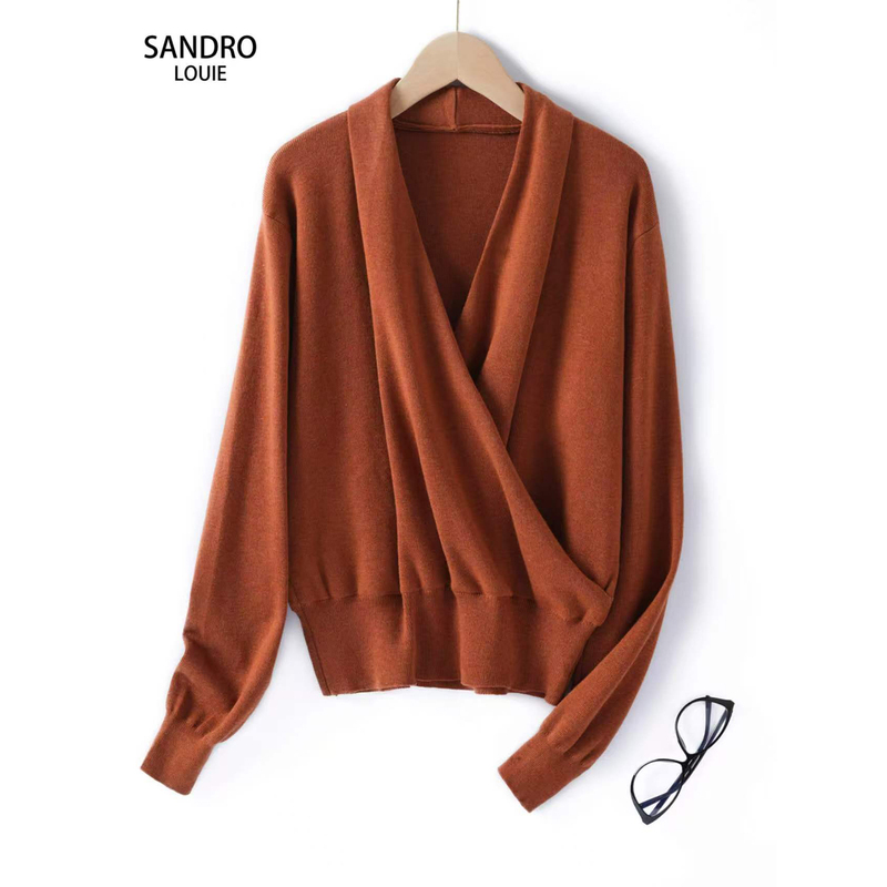 Autumn Cross V-Neck Fine Wool Sweater for Women, High-End Kimono Collar, New Chinese Style Early Autumn Knitted Cashmere Sweater Autumn Cross V-Neck Fine Wool Sweater for Women, High-End Kimono Collar, New Chinese Style Early Autumn Knitted Cashmere Sweater