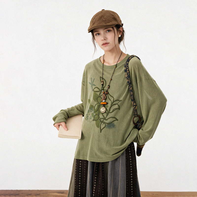 Snowflake Texture Skin-Friendly Plant Print Green Long-Sleeve T-Shirt Early Autumn Forest Style Slightly Sheer Knit Cover-Up Loose Top Snowflake Texture Skin-Friendly Plant Print Green Long-Sleeve T-Shirt Early Autumn Forest Style Slightly Sheer Knit Cover-Up Loose Top