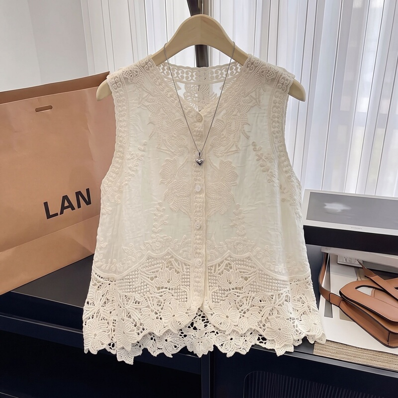 Apricot V-Neck Heavy Floral Embroidery Lace Sleeveless Vest for Women, Plus Size, Loose Fit, Covers Body, Layering Tank Top Cardigan Apricot V-Neck Heavy Floral Embroidery Lace Sleeveless Vest for Women, Plus Size, Loose Fit, Covers Body, Layering Tank Top Cardigan