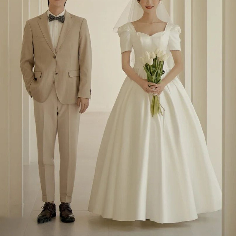 Luxury satin neat small light wedding dress 2022 new French bride go out gauze welcome dress female summer