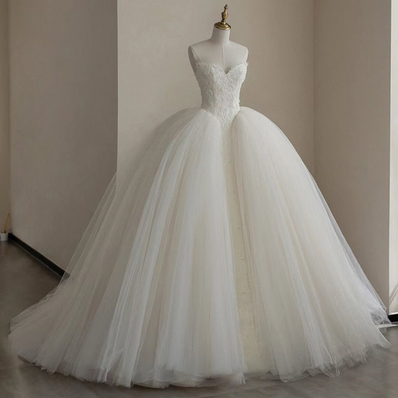 Heavy Industry High-end Wedding Dress Winter Bride Little Bride Last Brast Court Female French Superior Female