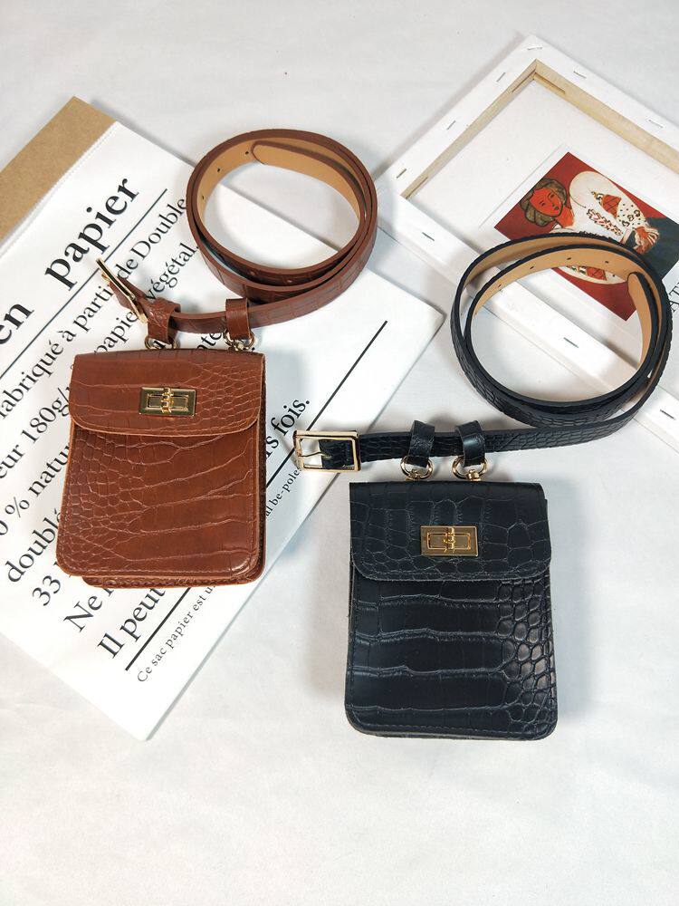 Korean version retro small pocket women's fashion 100 lap net red mini crocodile print small bag to decorate the belt bag Chains