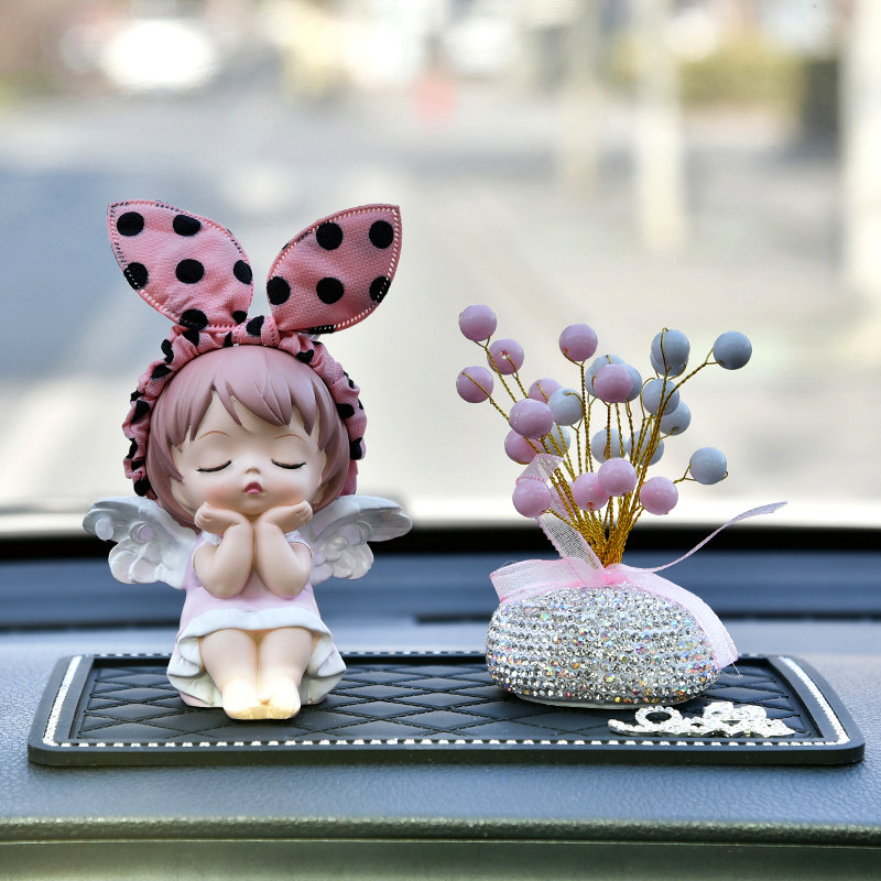 Netred car swing car in the creative cute Anne angel high-end goddess car decoration products