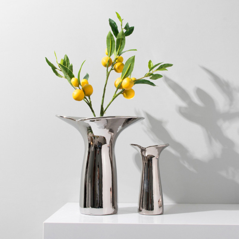 Light luxury ceramic electroplating silver flower vase ornaments modern model house sample house display center trendy desktop bookshelf soft decoration