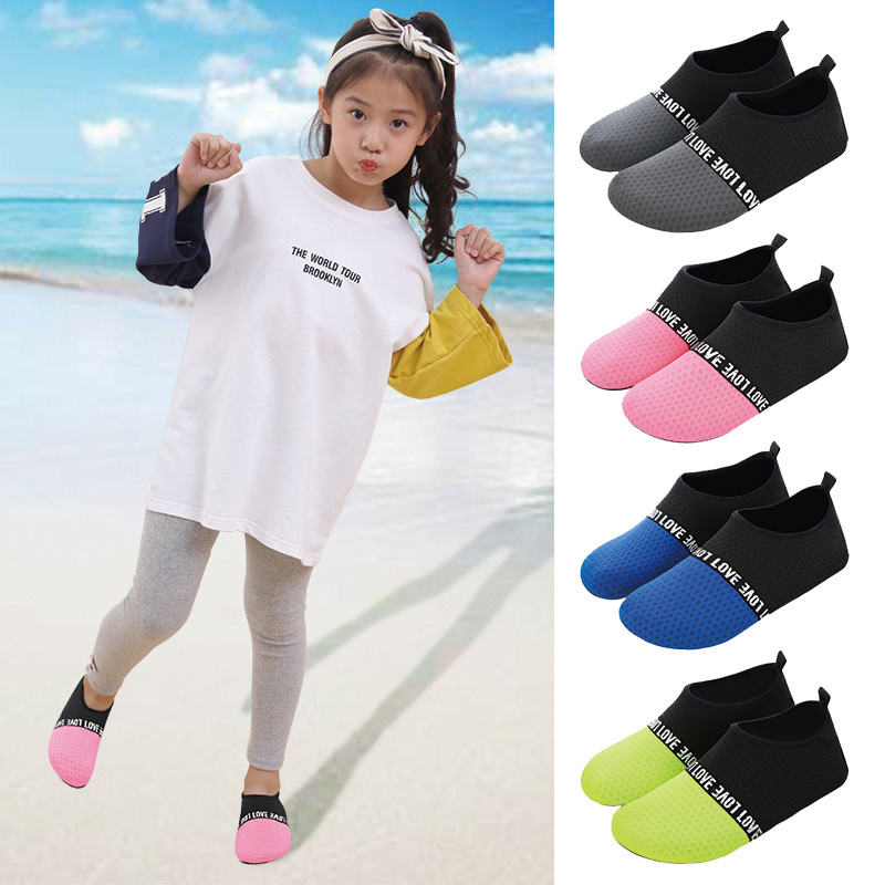 Beach socksuite men and women dive snorkeling children watering swimming anti-slip anti-cutting outdoor travel traceability skin sneakers