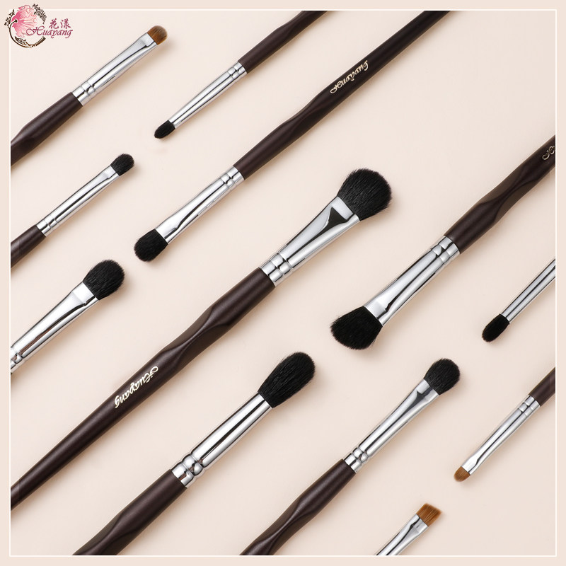 Flowers Cocoa cocoa 12 Eye Shadow Brush Suit Eyes Wool Animal Hair Beginner Eyebrow Lip Line Makeup Brush Parity-Taobao