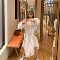 Белое платье