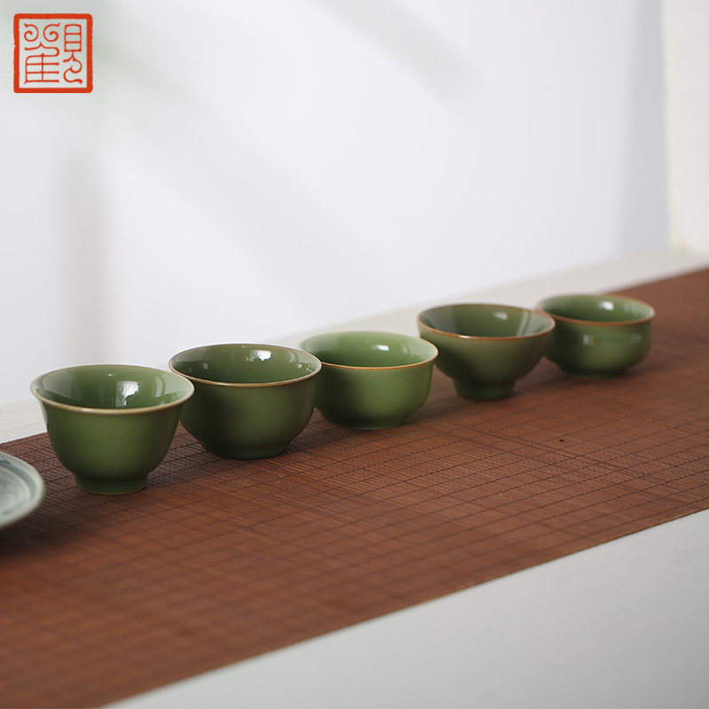 Guanfu Museum Longquan Celadon tea cup Master Cup Jingdezhen Tea Cup Antique Kung Fu Tea Cup