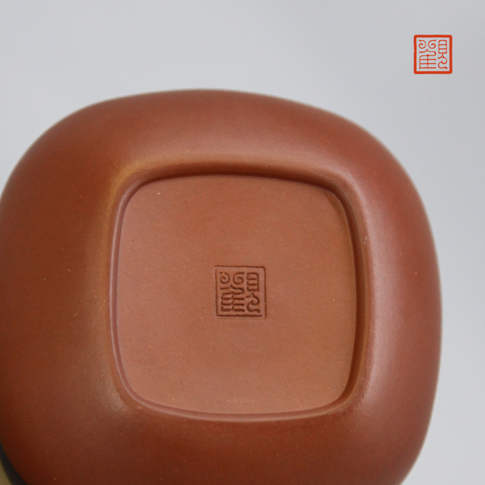 Restoring museum fangyuan it yixing purple jade gold sand heaven and earth ore old iron pot of purple clay by hand