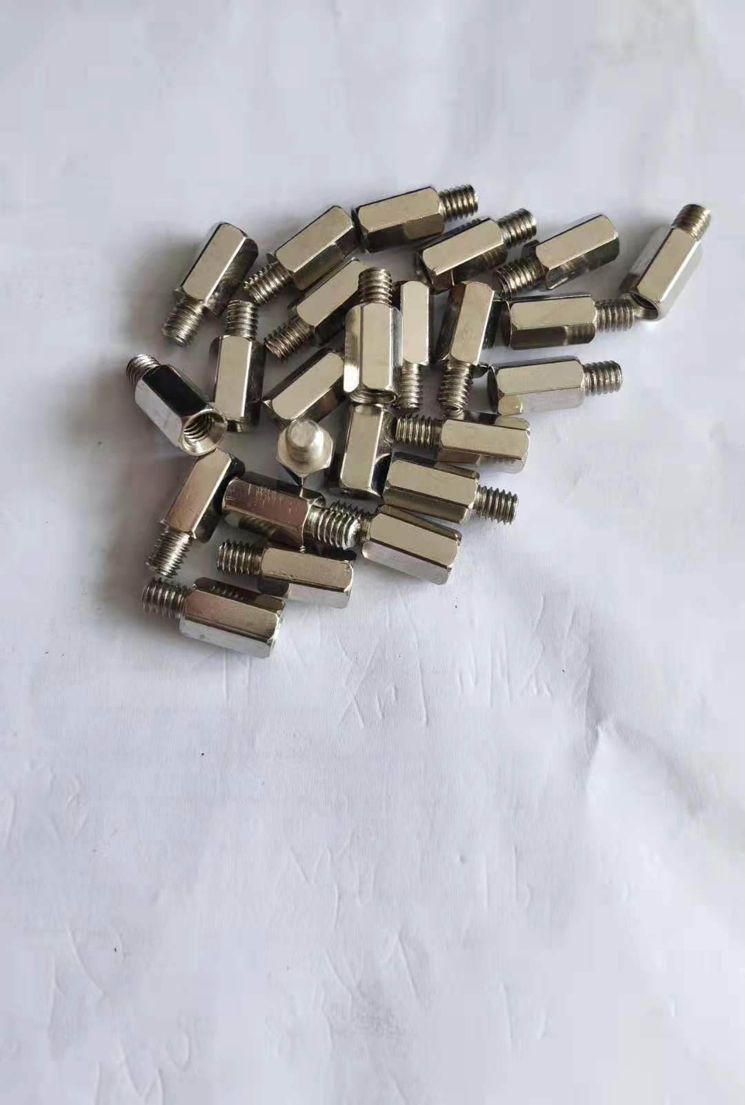 Clear cabin handling high-quality environmental protection brass Hexagonal copper column isolation column M4 * 10 5100 only