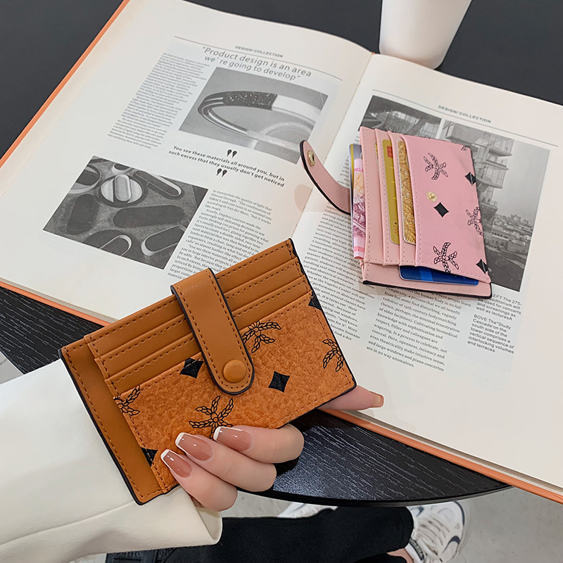 One-piece retro card holder women's small and exquisite mini exquisite high-end ultra-thin multi-card slot bank card holder for carrying cards