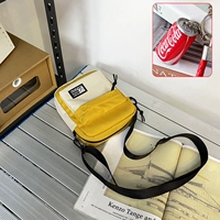 Желтый и белый цвет+кулон кока -кола