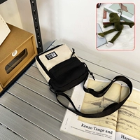 Черно -белый цвет сопоставление+подвеска лягушка