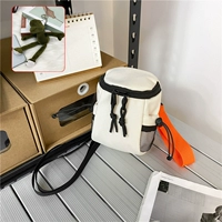 Белая+кулон с лягушкой