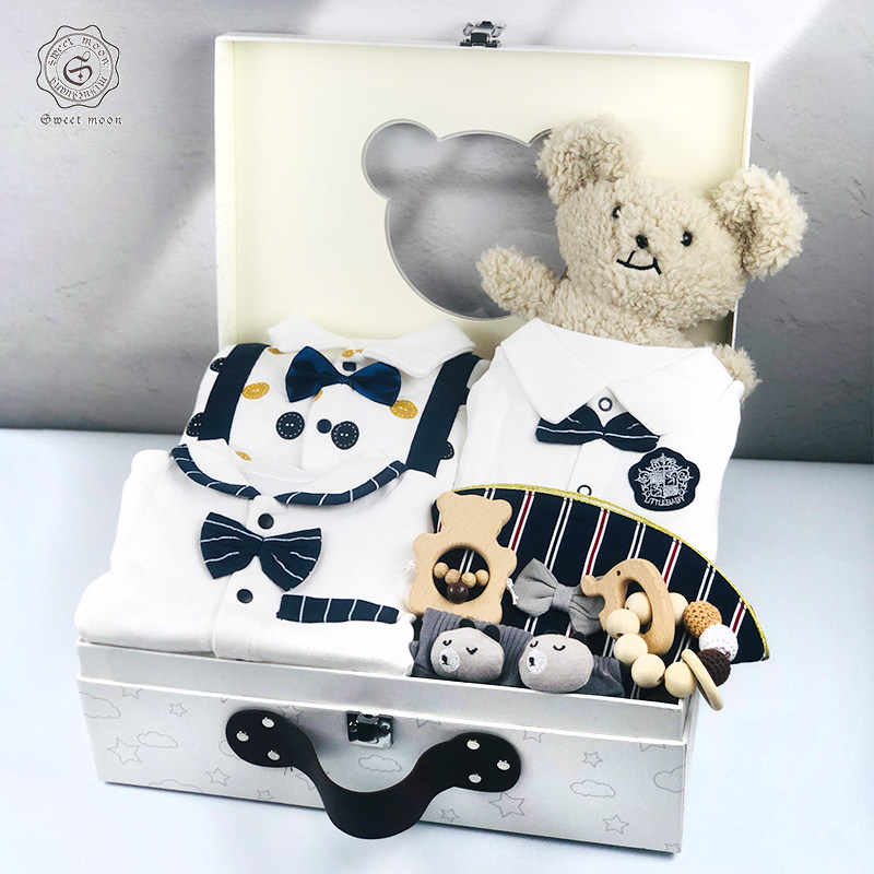 Newborn supplies baby gift box male baby autumn long-sleeved cotton gentleman jumpsuit romper suit full moon ceremony