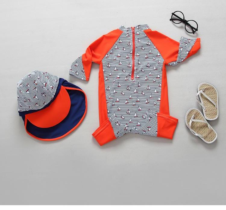 Xuất khẩu Đồ bơi bé trai Anh Bộ đồ bơi trẻ em nhỏ Bộ Xiêm Baby Baby Sun Surfing Quần áo đồ bơi trẻ em phim hoạt hình