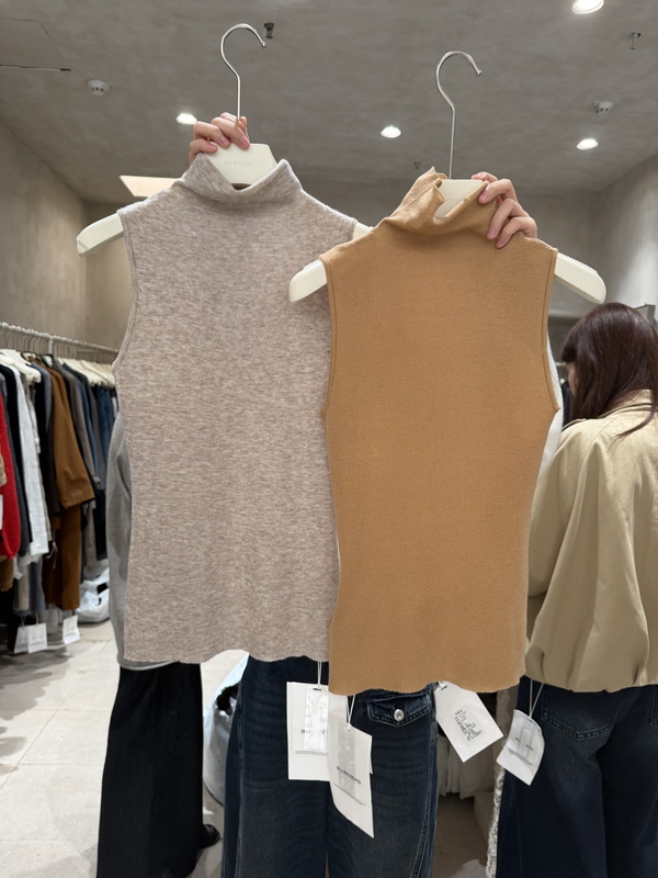 Burivers French Retro High-Neck Sleeveless Vest for Women 2026 Autumn and Winter Elastic Waist-Cinching Sweater 15535 Burivers French Retro High-Neck Sleeveless Vest for Women 2026 Autumn and Winter Elastic Waist-Cinching Sweater 15535