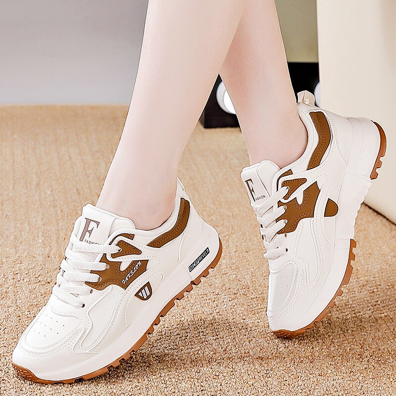 Qiao Zhou Genuine Leather Running Shoes for Women 2026 Spring and Summer New Fashion Casual Versatile Forrest Gump Shoes Lightweight Non-Slip Soft Sole