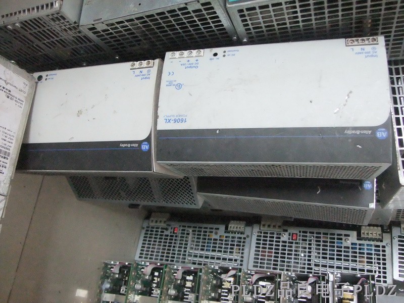 Rockwell AB 1606-XL24V 20A track power supply switching power supply AB power supply