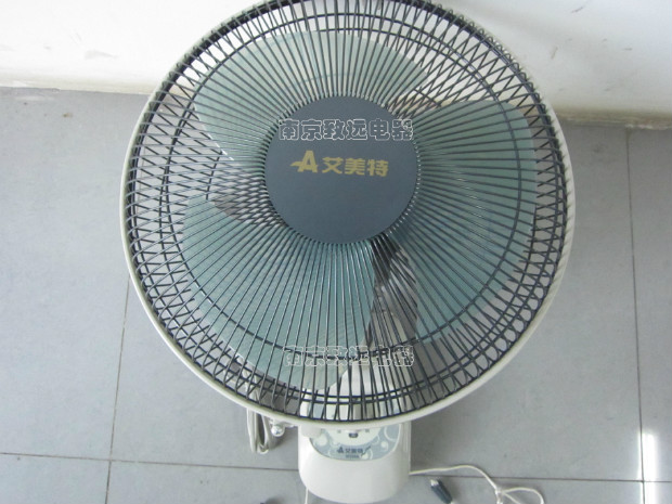 mua quạt cây Quạt điện Emmett Quạt treo tường 12 inch đôi dây rút câm 3 điện gió để gửi hóa đơn bảo hành toàn quốc - Quạt điện quạt điều hòa midea