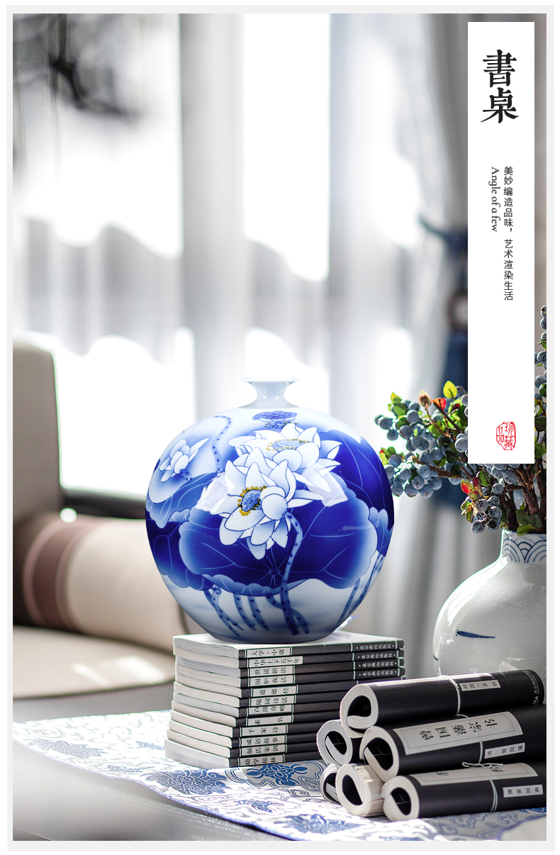 Jingdezhen ceramics hand - made vases pomegranates of blue and white porcelain bottle of new Chinese style household decoration flower arrangement sitting room furnishing articles
