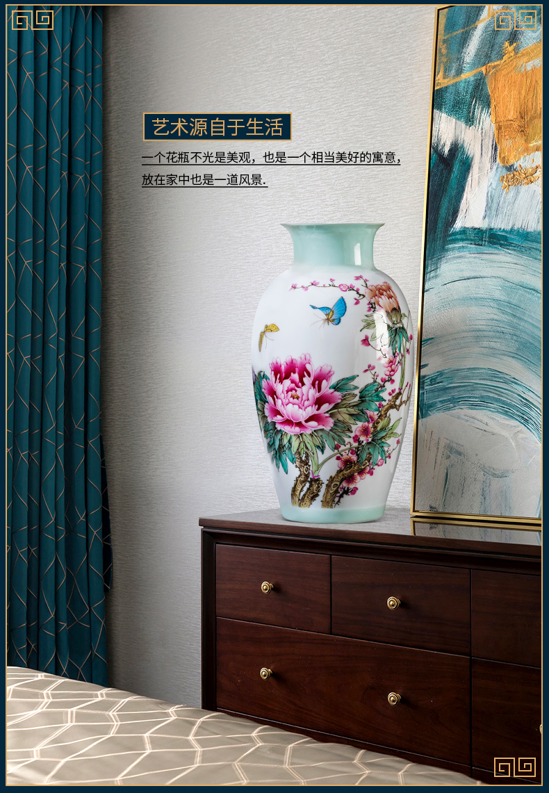 Jingdezhen ceramic vase is placed by hand draw Chinese flower arranging rich ancient frame mattress in the sitting room porch decoration