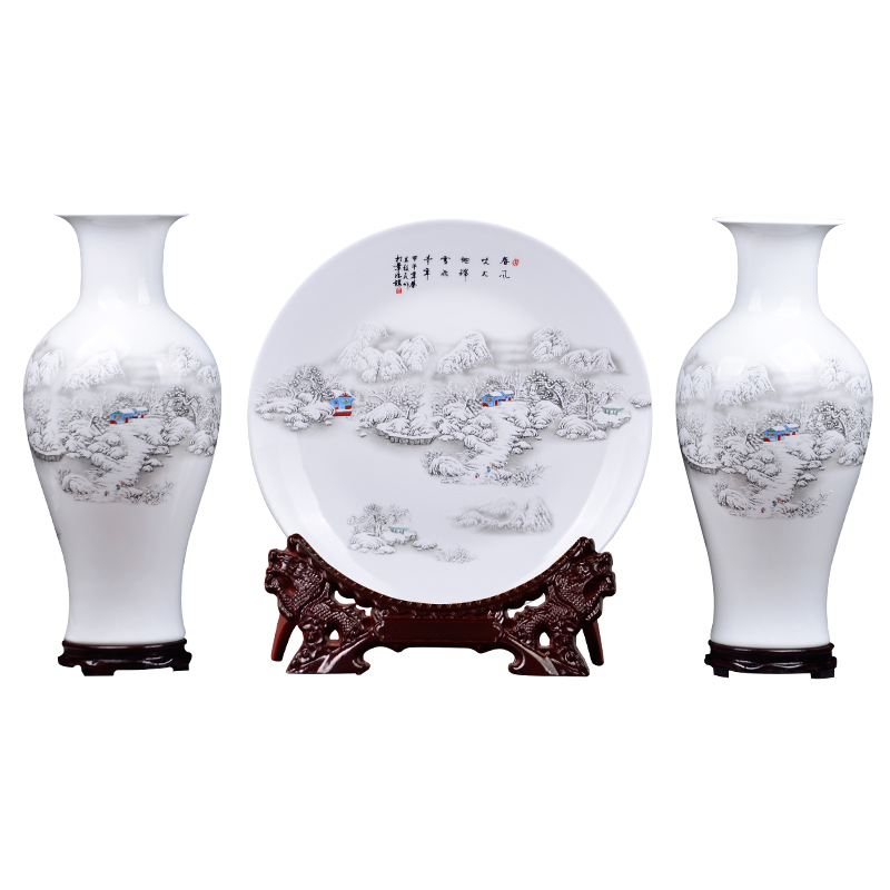 Jingdezhen ceramics three - piece vase furnishing articles flower arrangement of Chinese style porch decoration home decoration large living room