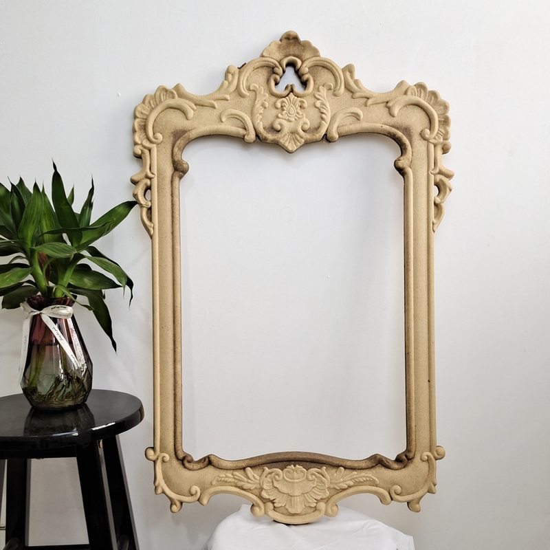 Retro European-Style Blank Photo Frame, Wall-Mounted Picture Frame, Framed Wedding Photos, American-Style Wedding Scene Props, Decorative Frame