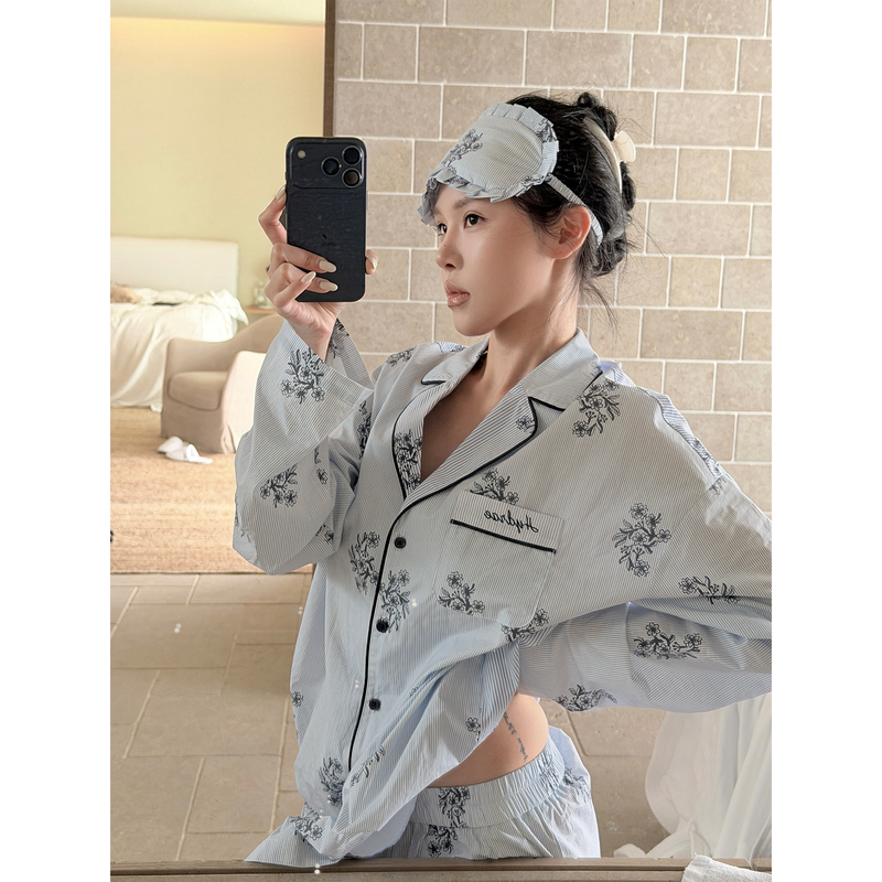 Hydrae Xie1Ying Blue Printed Pajama Set for Women, Spring Lazy Style, Loose Casual Loungewear Two-Piece Set Hydrae Xie1Ying Blue Printed Pajama Set for Women, Spring Lazy Style, Loose Casual Loungewear Two-Piece Set