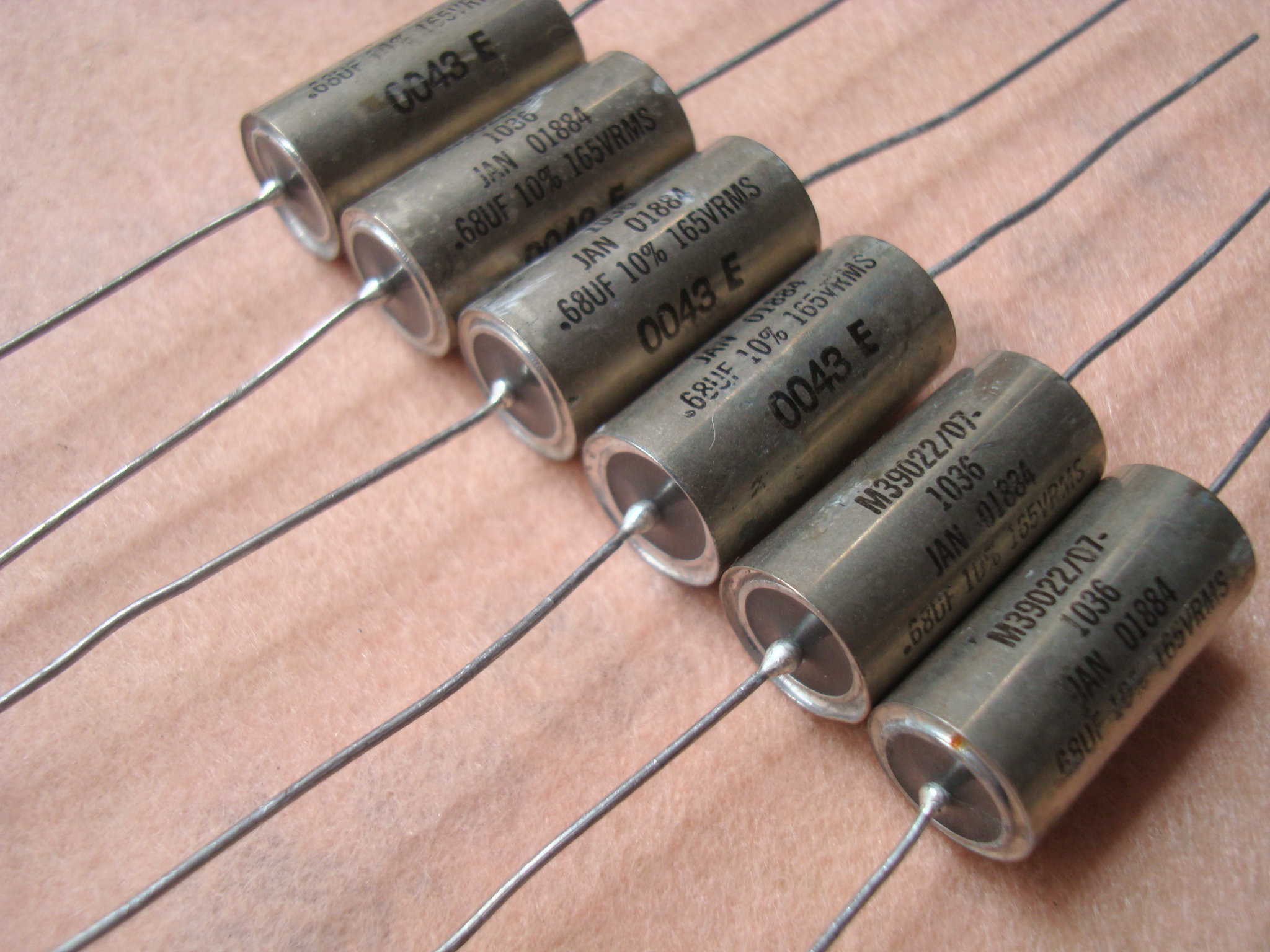 The Jedi US M39022 Sibisoft JAN Military gauge 0 165V 68UF Antiques Oil Immersion Audio Mise-less capacitive