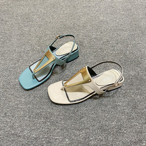  Overseas 2021 new summer herringbone sandals womens clip-toe thick heel one-word buckle low-heel leather womens shoes