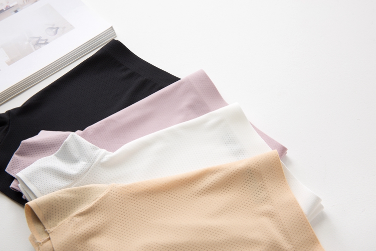 Mùa hè thoáng khí băng lụa liền quần an toàn nữ chống ánh sáng tập tin cotton đáy quần short bốn góc quần lót ngắn màu rắn - Giống cái quần lót lọt khe xẻ đáy