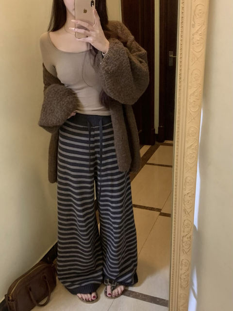 Super Comfortable Classic Color-Block Striped Wide-Leg Pants, Autumn and Winter 2025, Thick and Warm, Vintage Niche Floor-Length Pants