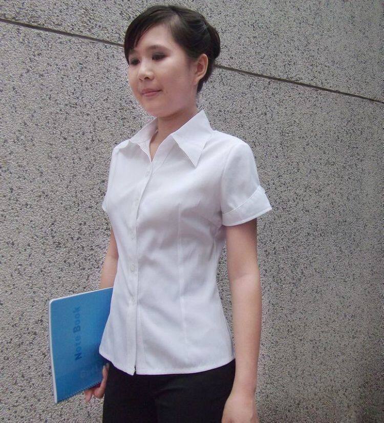 Розовая рубашка, V-образный вырез, облегающий крой, в корейском стиле, короткий рукав 