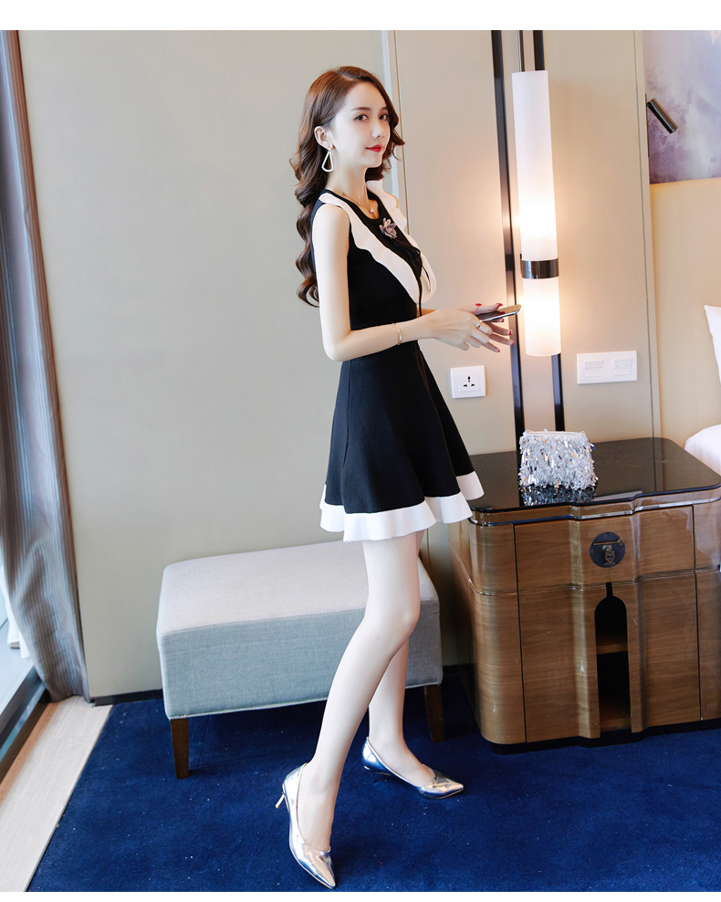 2019 phổ biến phụ nữ mới phù hợp với máy tim váy gợi cảm nhỏ tươi và rất cổ tích Pháp váy mùa xuân - Váy eo cao đầm nhún eo