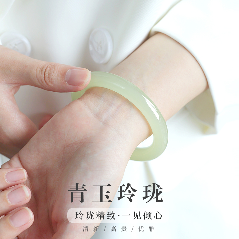 Natural Hetian jade bracelet female small fine jade ice Cingle Green White Jade Bracelet girl young Jade Jade Jade