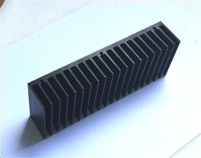Power amplifier board radiator Specifications 160*32*62mm 0 25KG one piece (for 1907 power amplifier chassis)