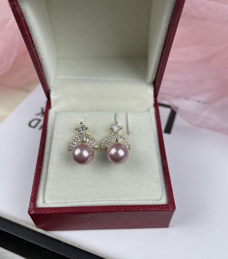 New Japanese sunny doll inlaid with a shell bead ear needle natural mother bay imitation pearl earrings earrings earrings purple